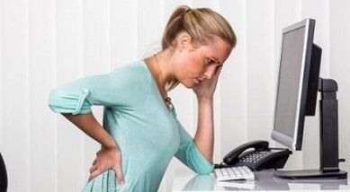 Why does the back hurts and what to do